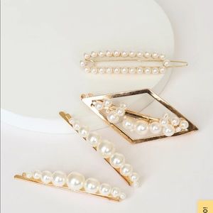 Lulus Crown Jewel gold hair pin set